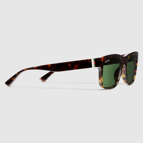 Rechteckige Sonnenbrille in dunkelbrauner Schildpatt-Optik
