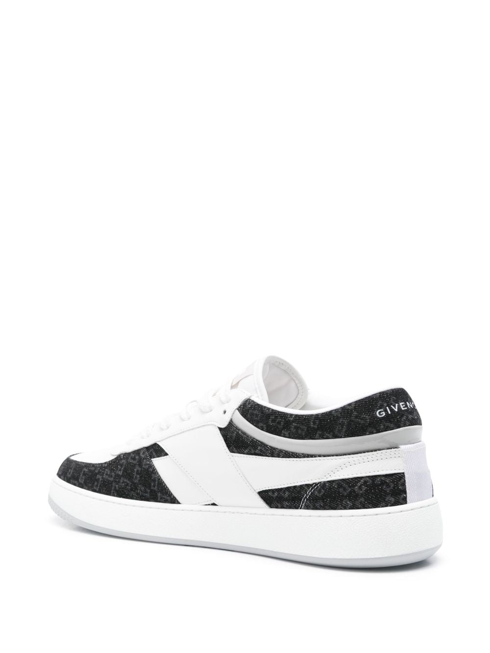 G-Move sneakers in black/white