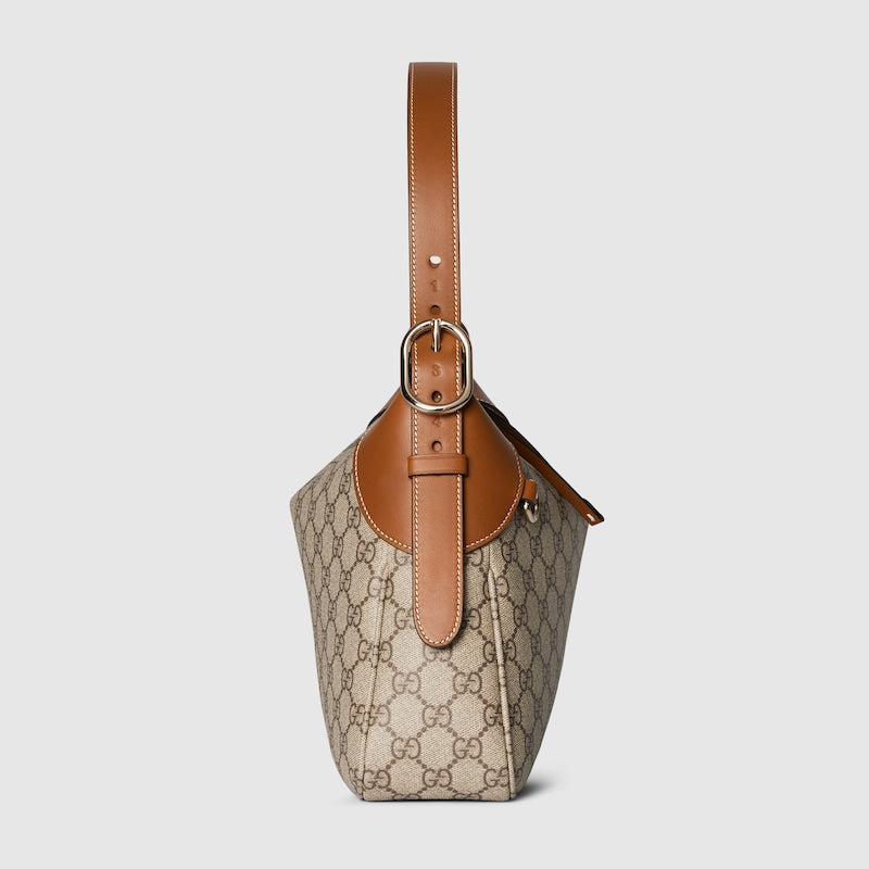 GG Emblem shoulder bag medium in beige fabric