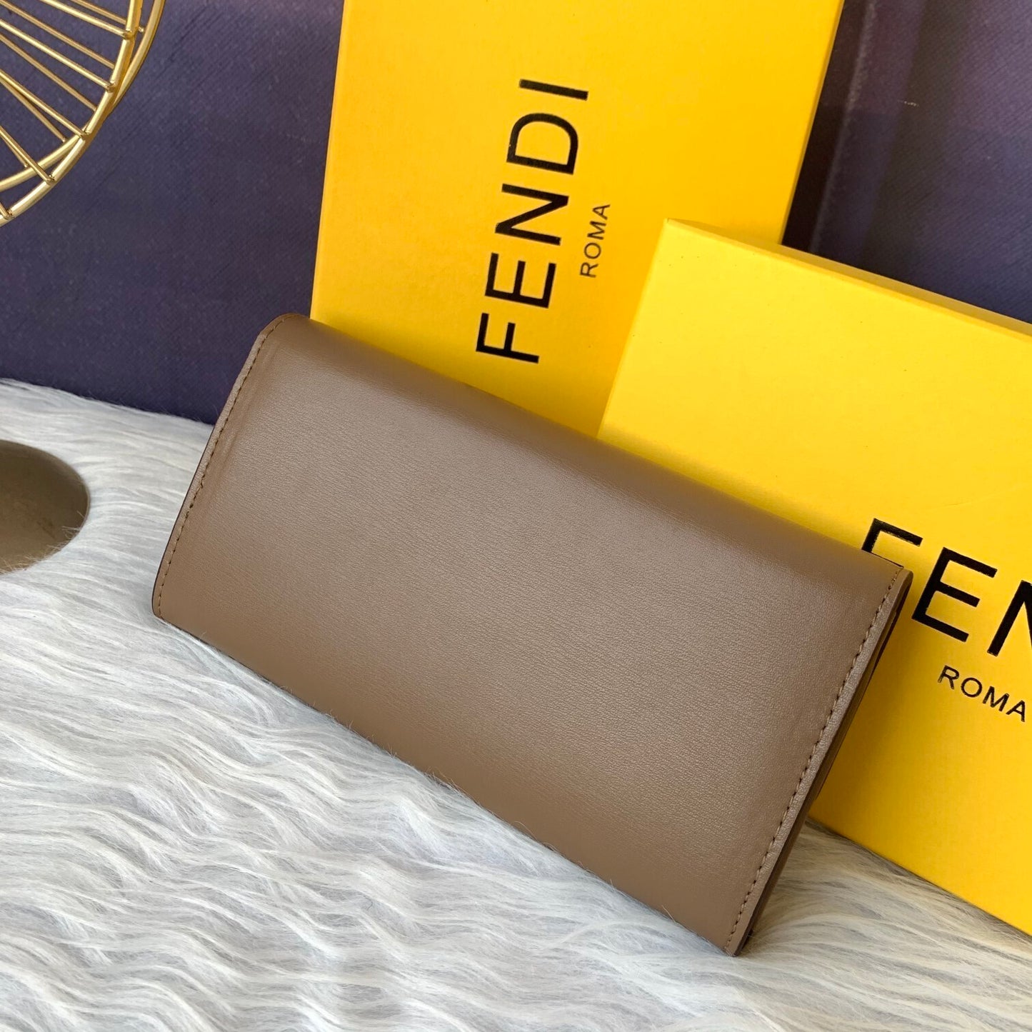 Bi-Fold Langbörse Beige