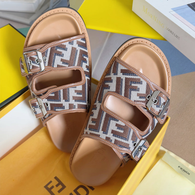 Feel slippers in Jacquard Beige FF