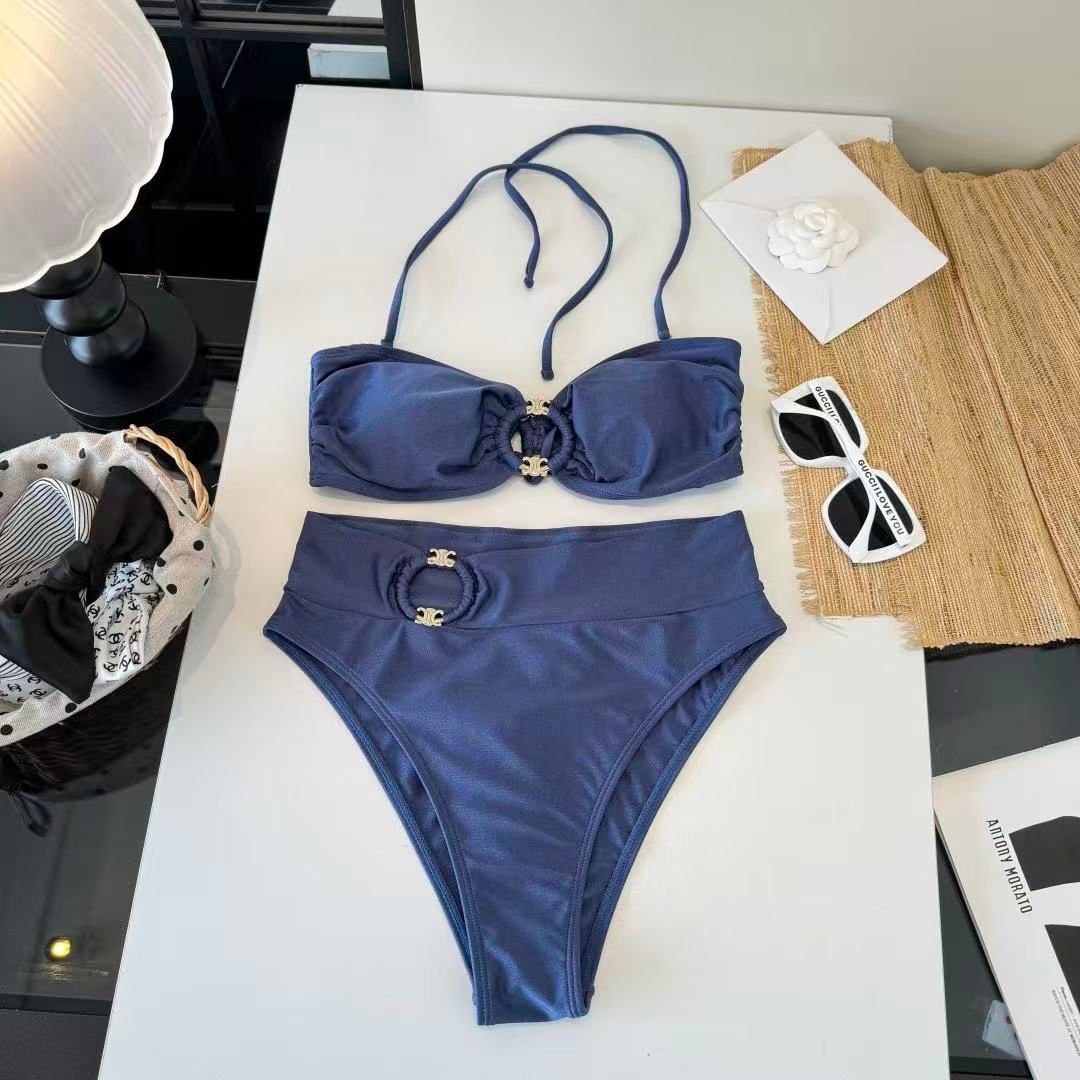 Triomphe High-Waist-Bikini-Set Marineblau mit goldenen Details