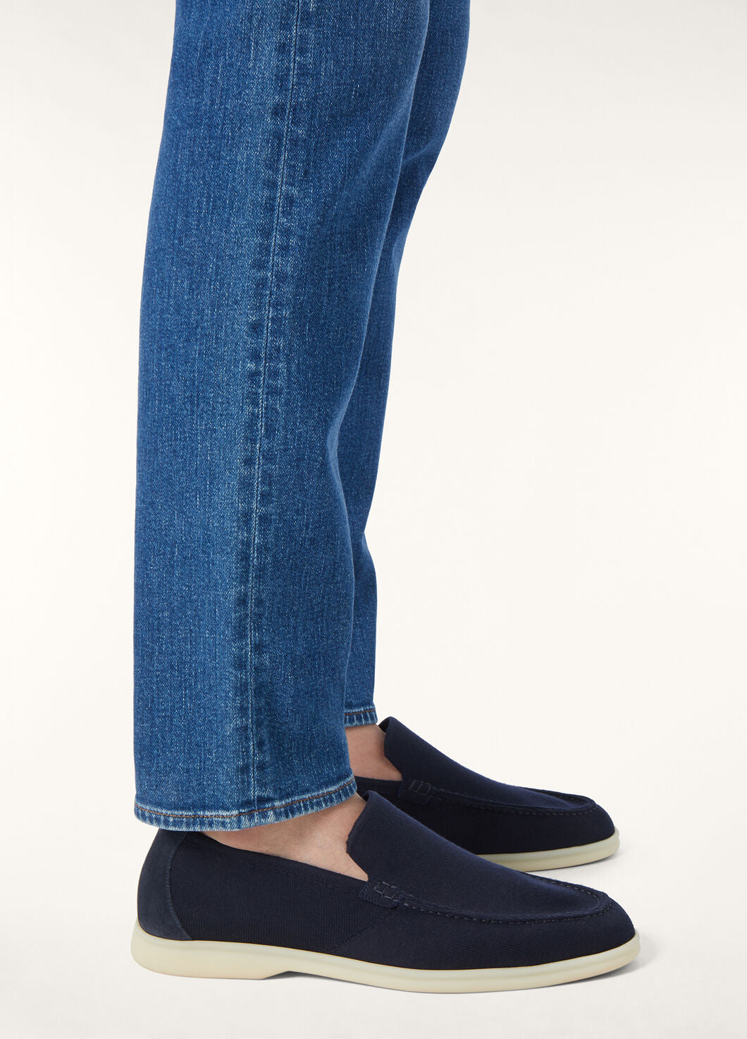 Moccasins The Gift of Kings Summer Walk in navy blue men