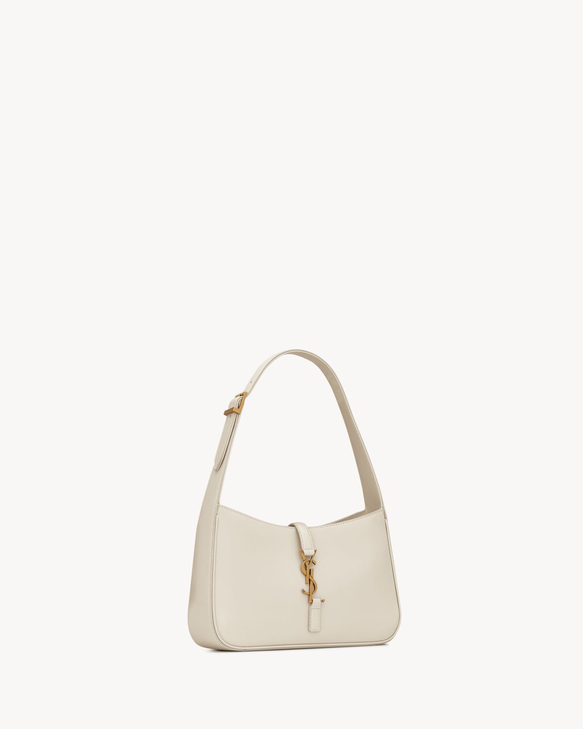 Le 5 À 7 made of smooth leather in white