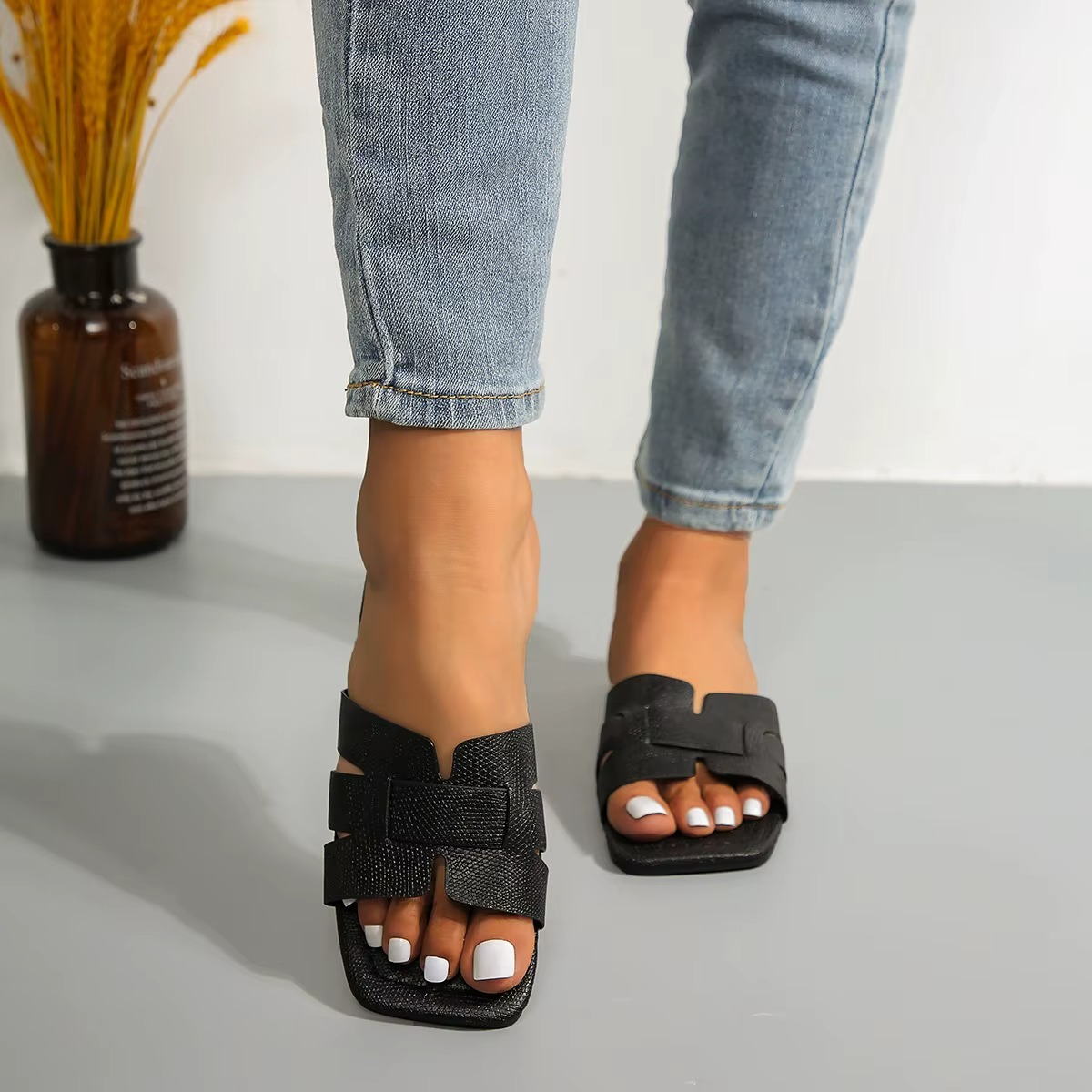 Schwarz Oran-Sandalen