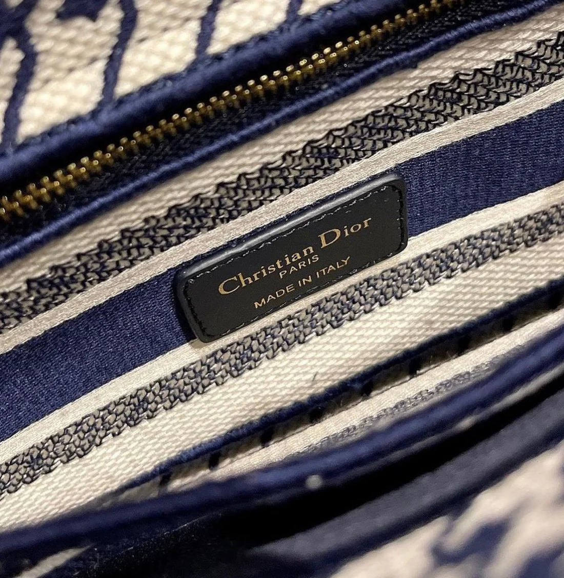 Medium Dior Book Tote Schwarz/Weiß