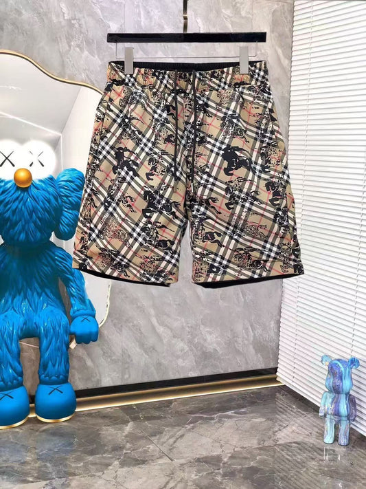 Badehose mit klassischem Check-Print und Reitermotiv