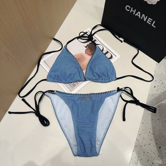 Gestreiftes Bikini-Set Blau