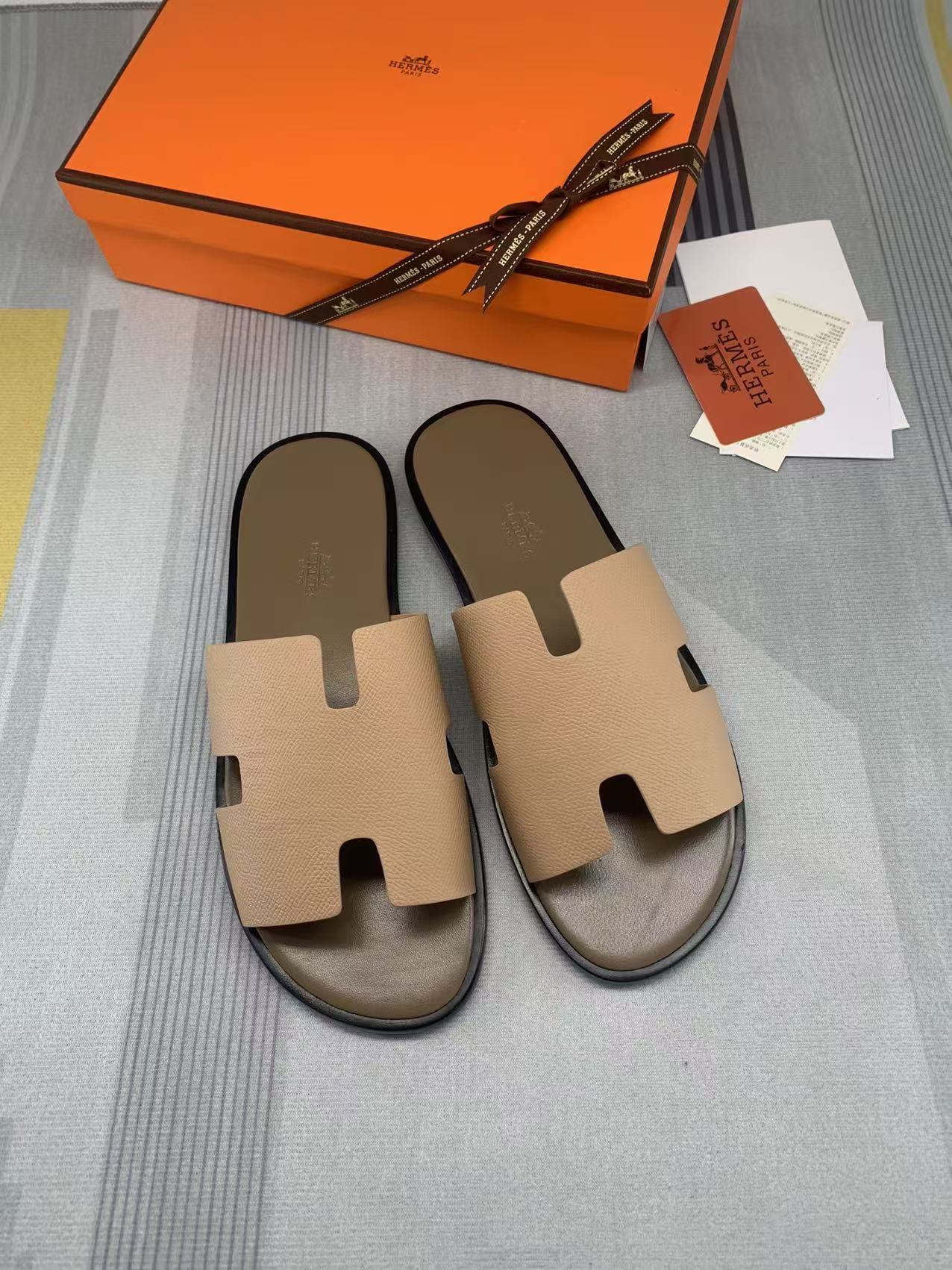 Herren-Sandalen Izmir aus sandfarbenem Epsom-Leder