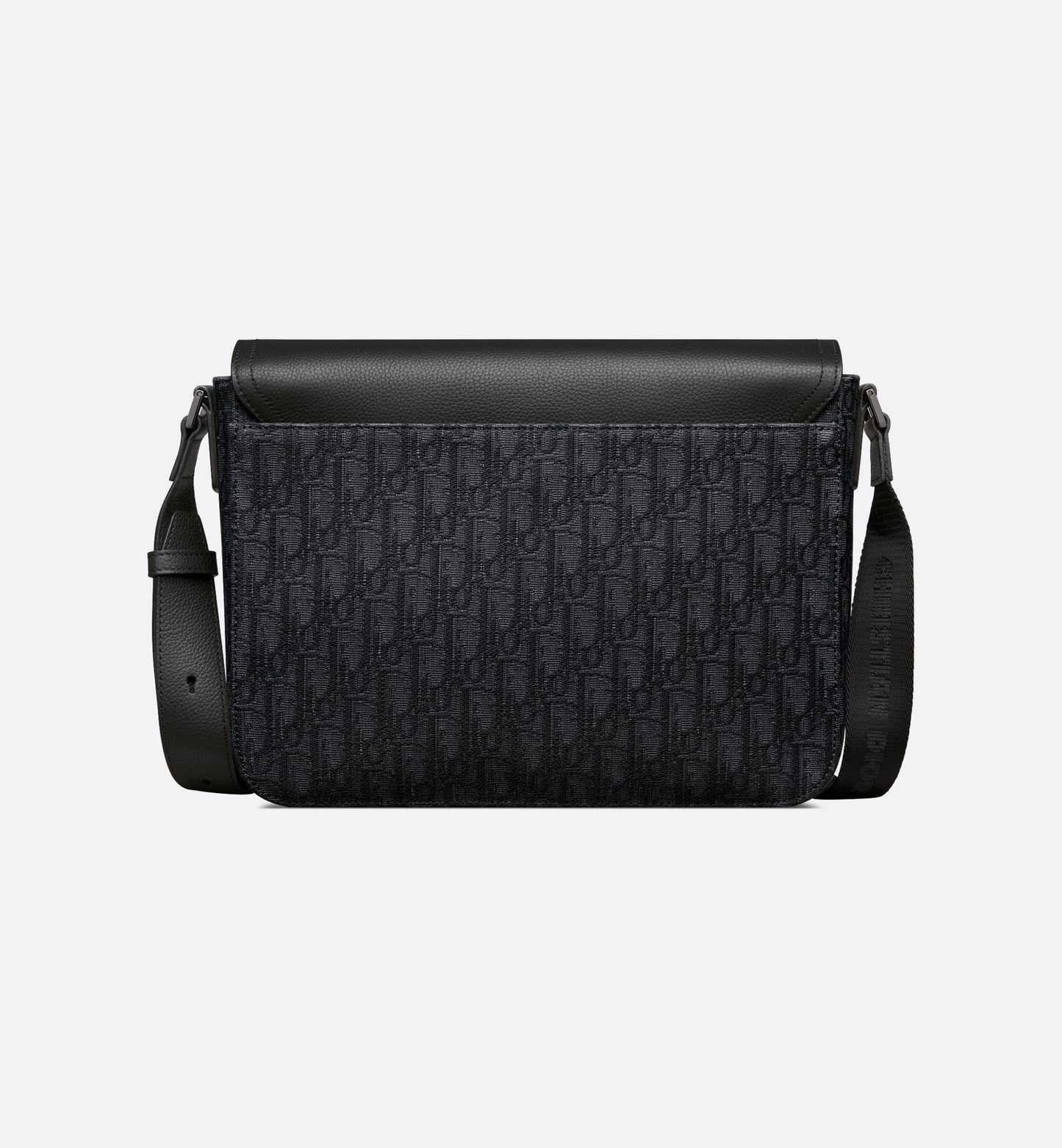 Saddle shoulder bag with flap black