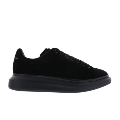 OVERSIZED BLACK SUEDE