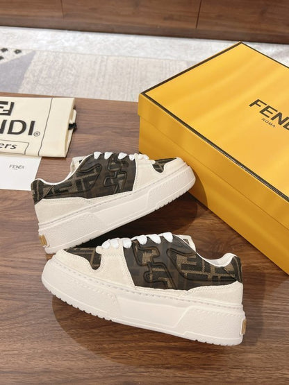 Flat platform sneakers made of canvas and white suede