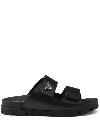 Sandals with leather straps in black
