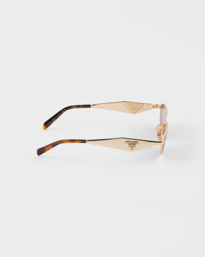 Ovale Sonnenbrille aus goldfarbenem Acetat mit malvenfarbenen Gläsern