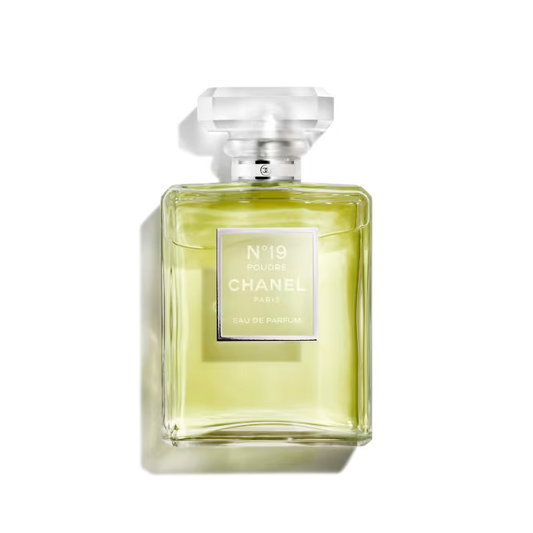 N°19 POUDRÉ EAU DE PARFUM