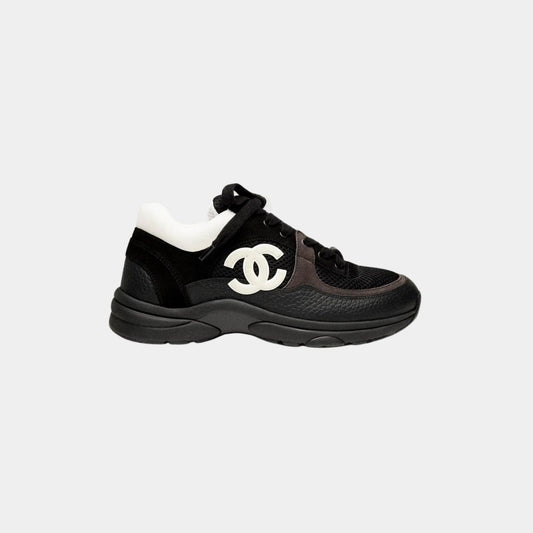 Black/white mesh suede sneakers