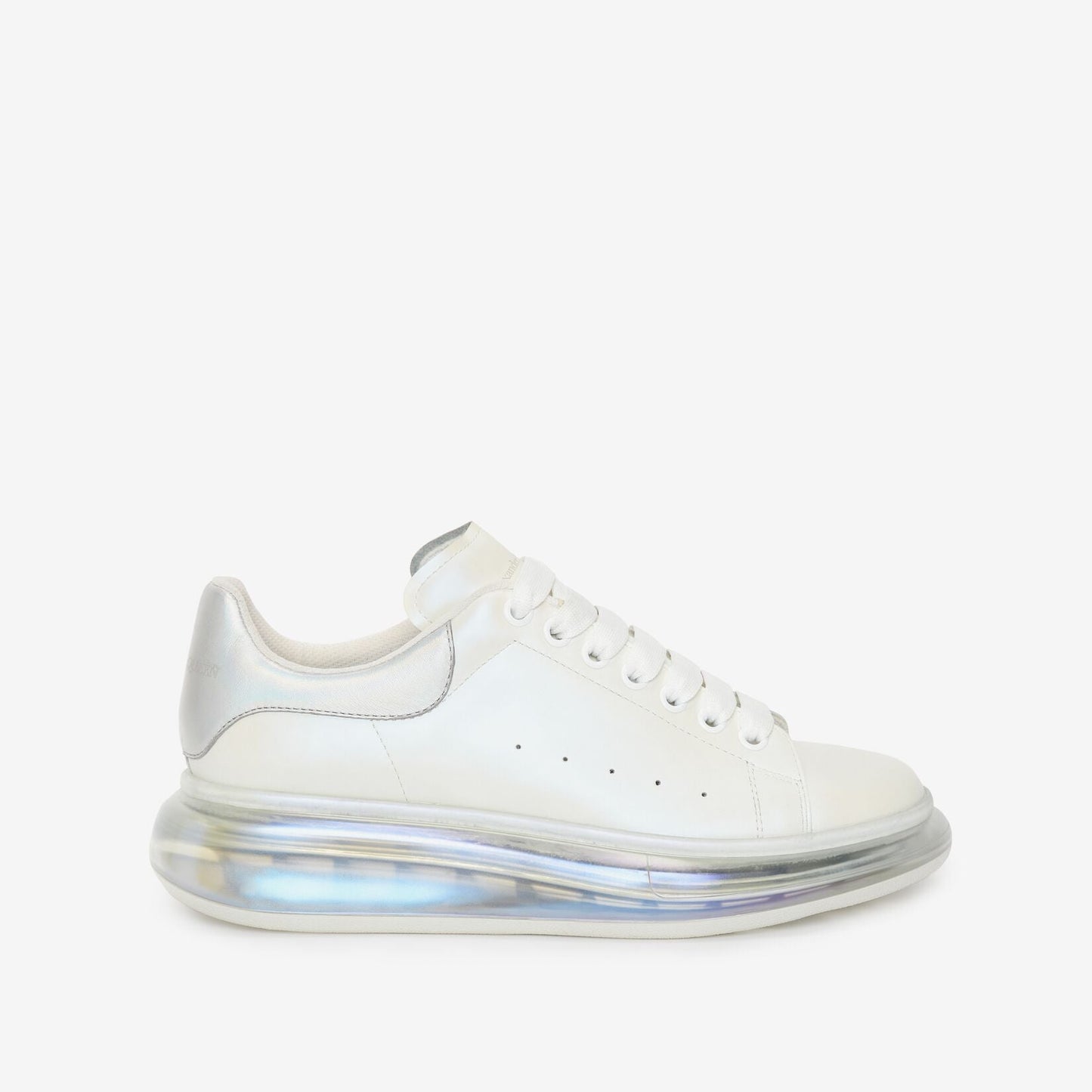 Oversized in silver white gum