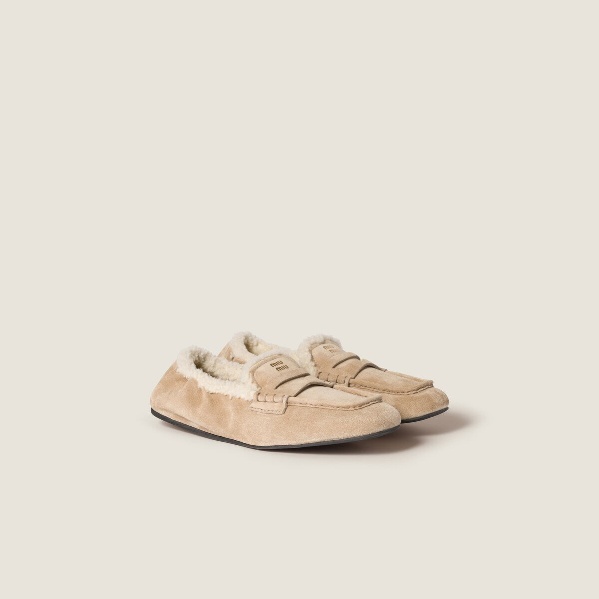 Ruches Loafer aus Wildleder in Desert