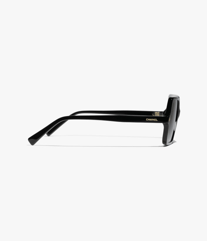 Eckige Sonnenbrille aus schwarzem Acetat mit dunkelgrauen Gläsern