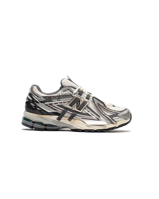 NB 1906A Tech Explosion Silver Metallic