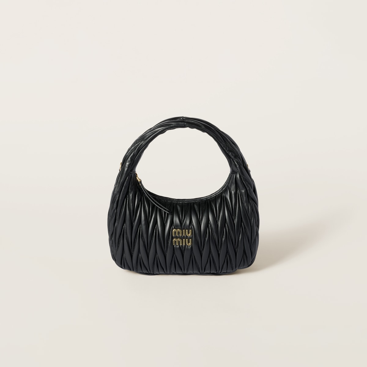 Hobo-Tasche Wander regulär aus matelassiertem Nappaleder in Schwarz
