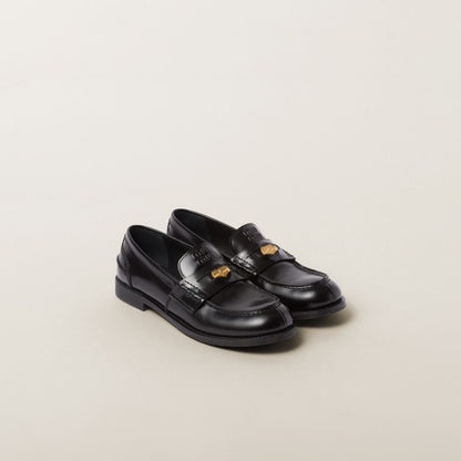 Loafer aus gebürstetem Leder in Schwarz