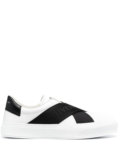 Urban-Street-Sneakers in Weiß/Schwarz