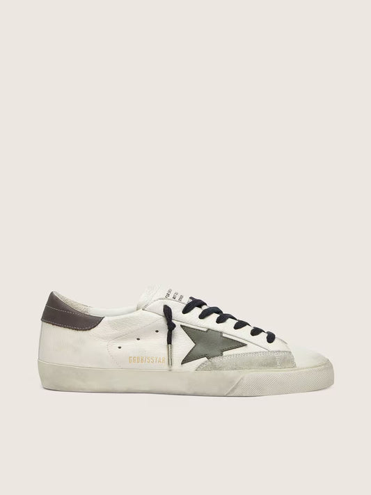 Nappa with green leather star and grey leather on the heel