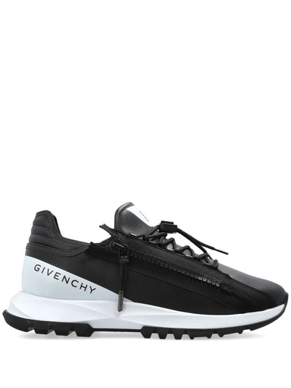 Spectre-Runner-Sneakers in Schwarz