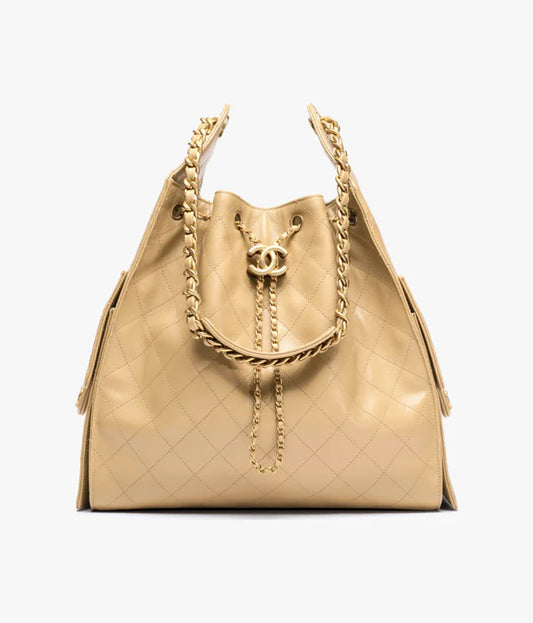 CHANEL 25 Mittelgroße Tasche Dunkelbeige