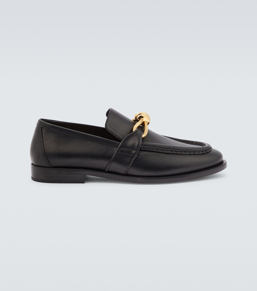 Astaire Knot Loafer aus Leder Schwarz mit goldfarbener Schnalle