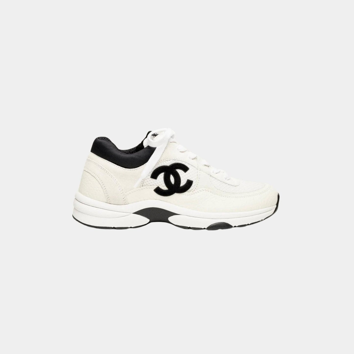 Sneaker aus Netz-Wildleder in Weiß/Schwarz