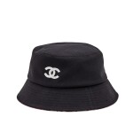 Schwarzer Bucket Hat aus Baumwolle