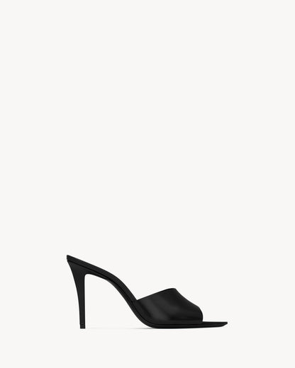 Romy Sandalen mit Absatz aus schwarzem Leder