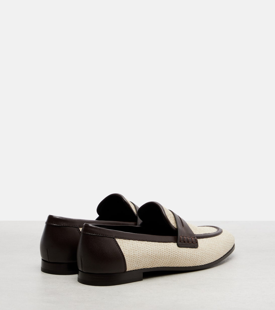 Braided leather loafers with leather details Beige/Black