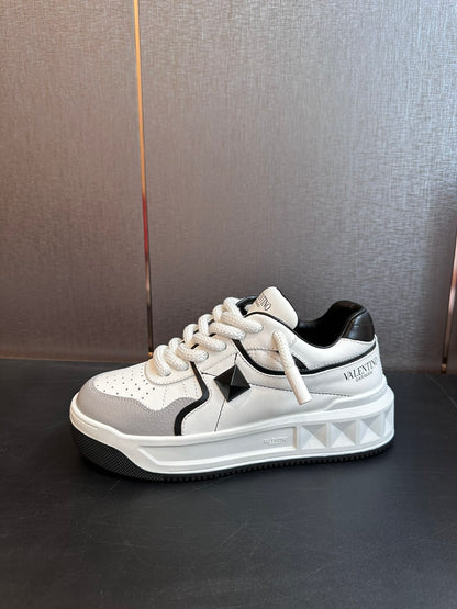 One Stud XL Low-Top-Sneaker Grau