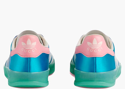 GG x Adidas Gazelle Hellblau Seide