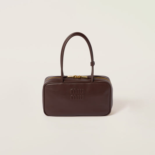 Beautiful medium leather bag in brown