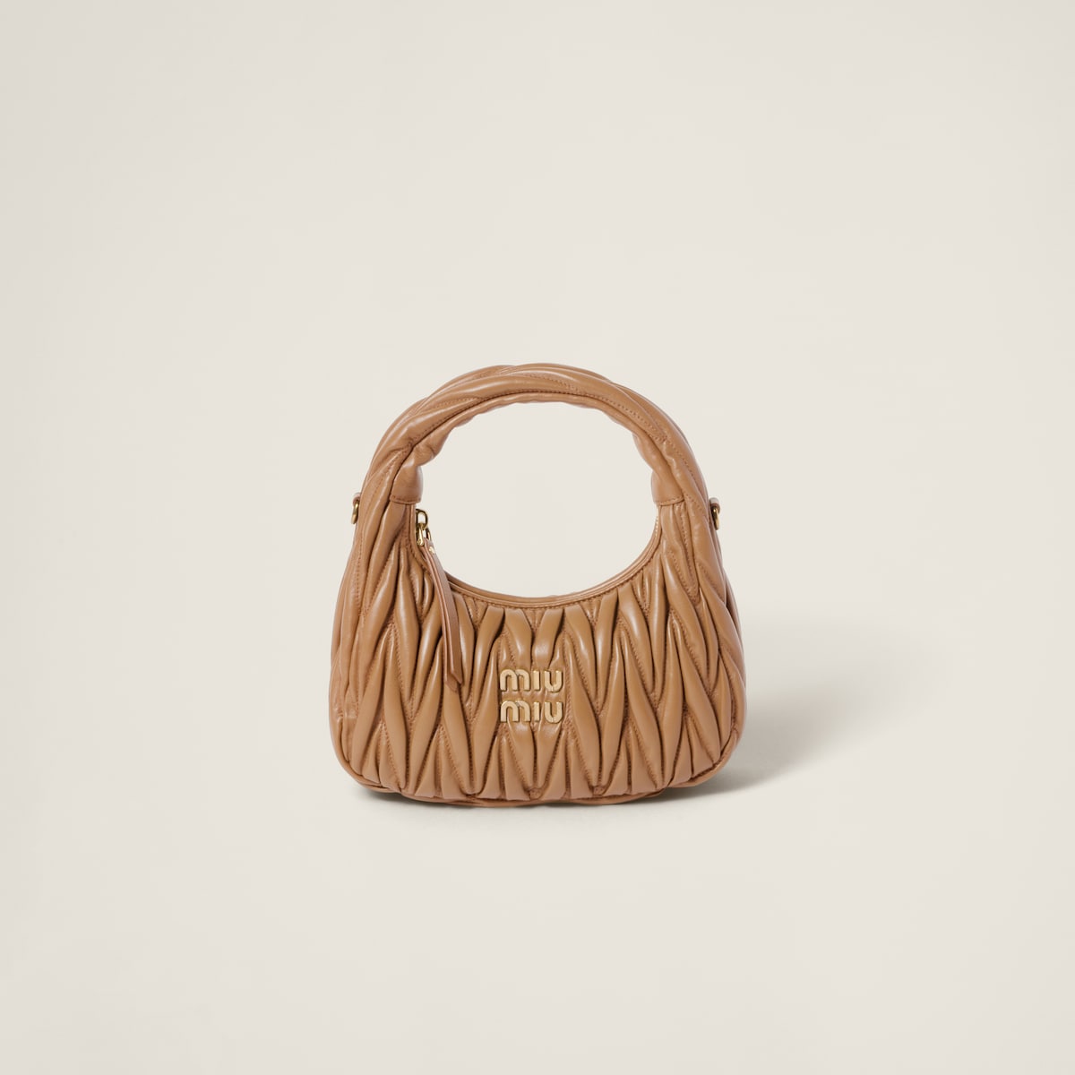 Hobo bag Wander small made of matelassed nappa leather in caramel