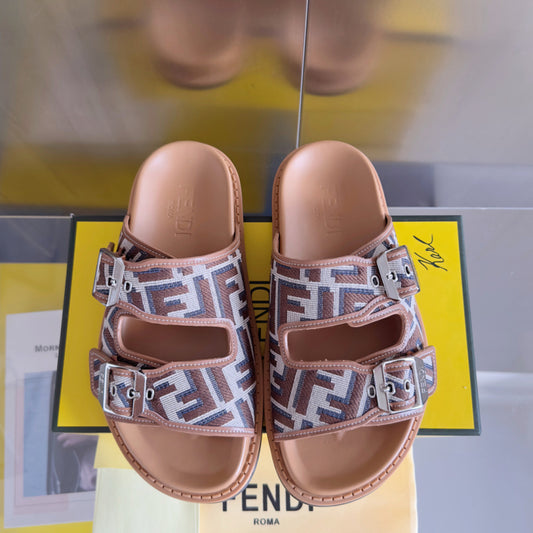 Feel slippers in Jacquard Beige FF