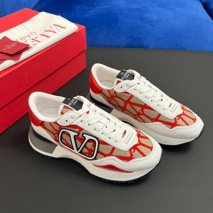 Lacerunner Sneakers mit Wildlederbesatz Rot
