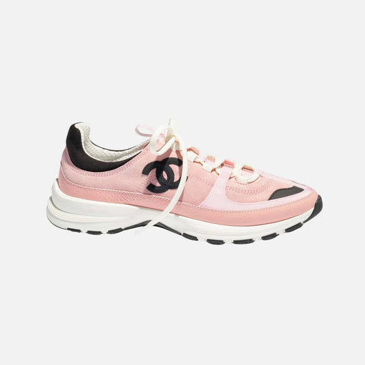 Suede sneakers in pink/black