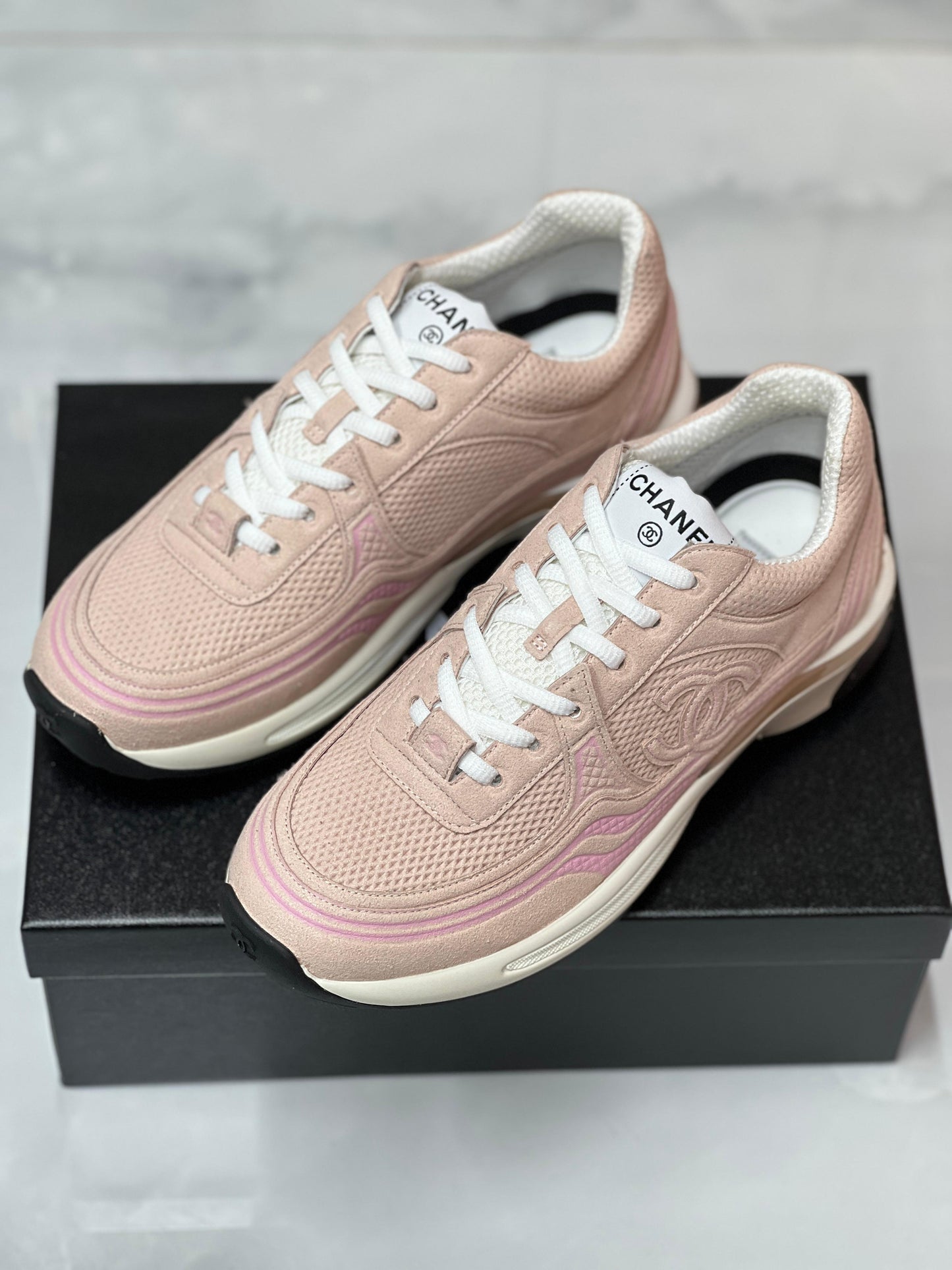Pink mesh suede sneakers