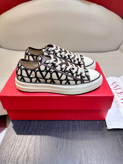 Toile Iconographe Totaloop Low-Top Beige/Black