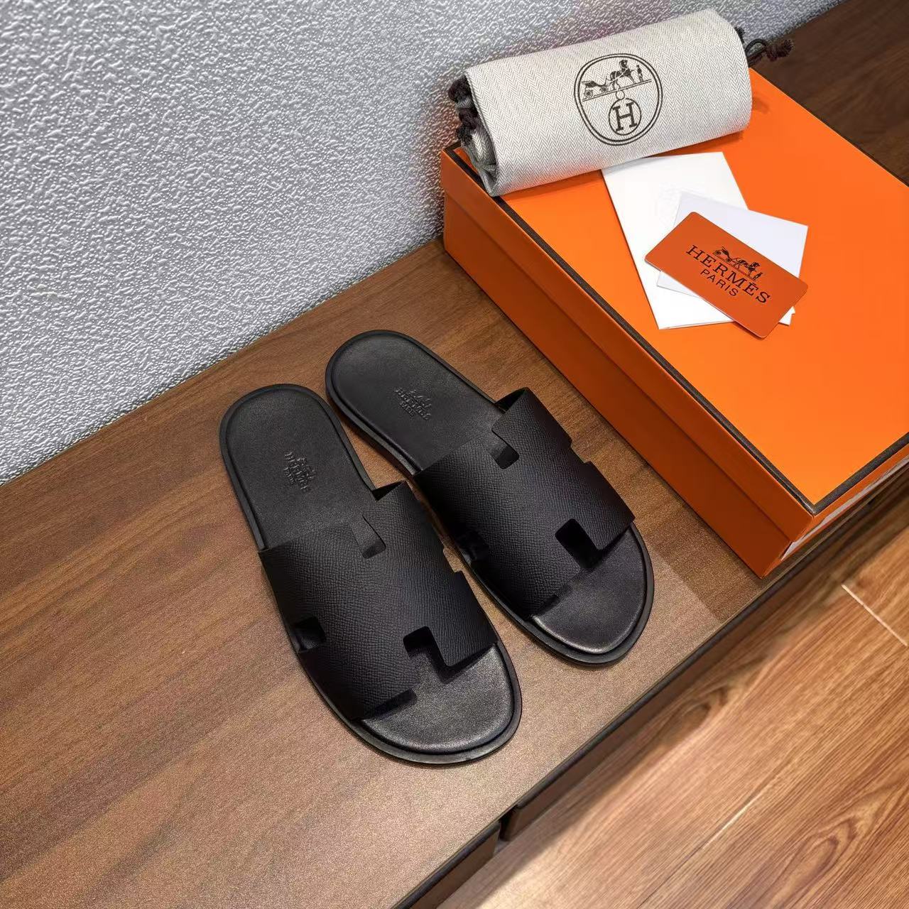 Herren-Sandalen Izmir aus schwarzem Leder