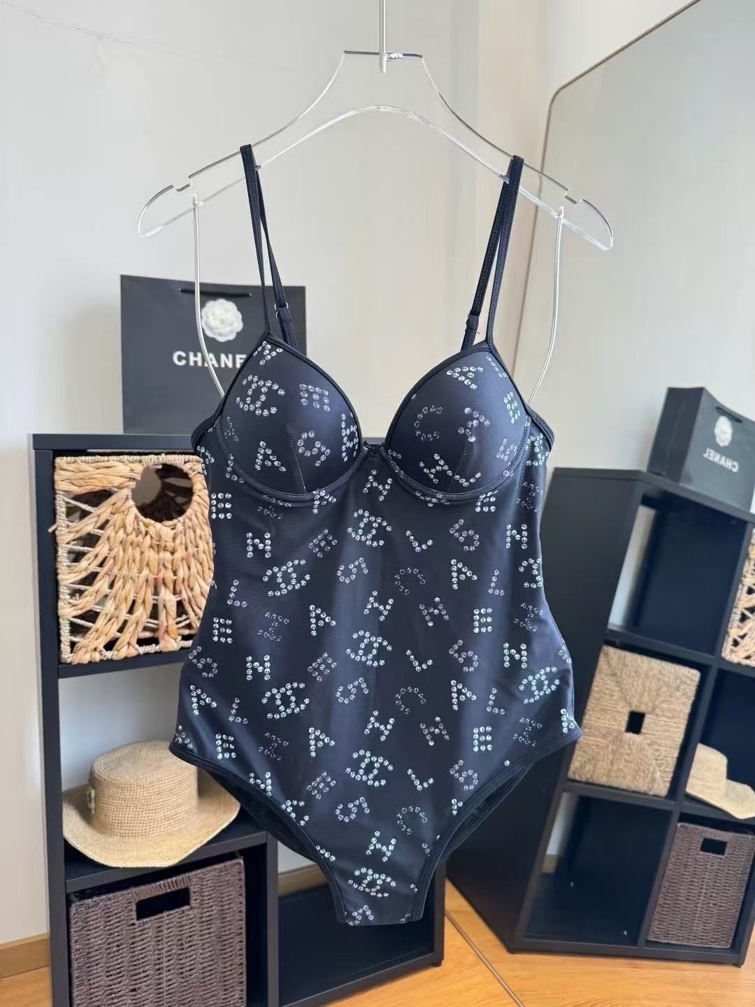 Badeanzug mit Allover-Logo Schwarz