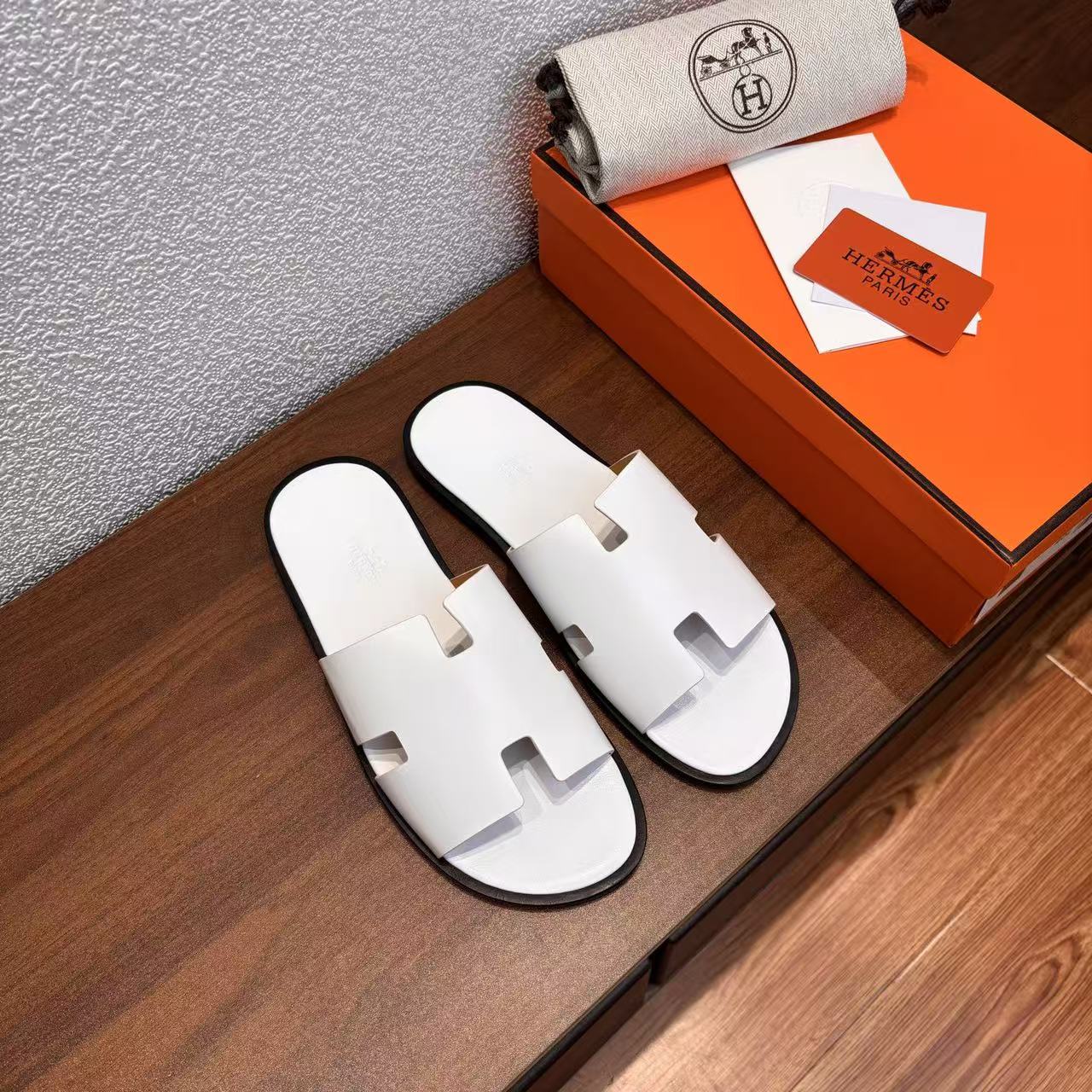 Herren-Sandalen Izmir aus weißem Leder