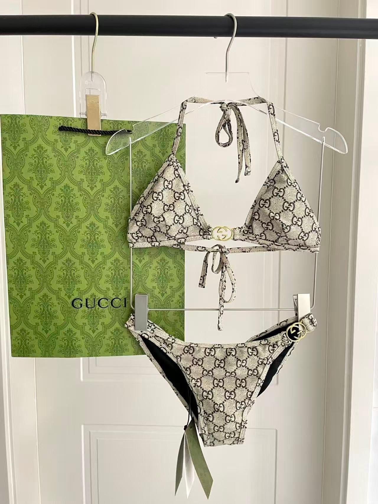 Bikini aus Stretch-Jersey mit GG-Print in Gold und Schwarz