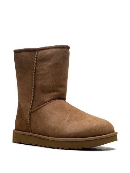 Classic Short II „Chestnut“ Stiefel Braun