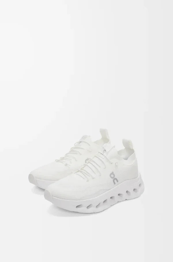 Sneaker Cloudtilt Total White